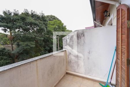 Casa à venda com 150m², 3 quartos e 8 vagasVaranda