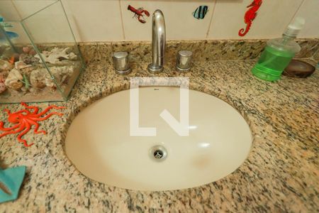 Casa à venda com 150m², 3 quartos e 8 vagasBanheiro Social