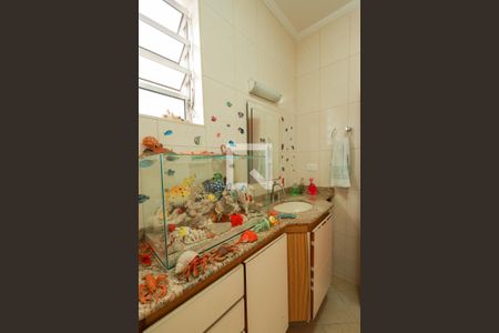 Casa à venda com 150m², 3 quartos e 8 vagasBanheiro Social