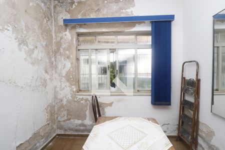 Casa à venda com 180m², 3 quartos e 4 vagasQuarto 3