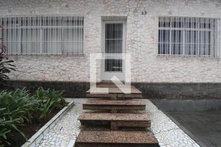Casa à venda com 180m², 3 quartos e 4 vagasFachada