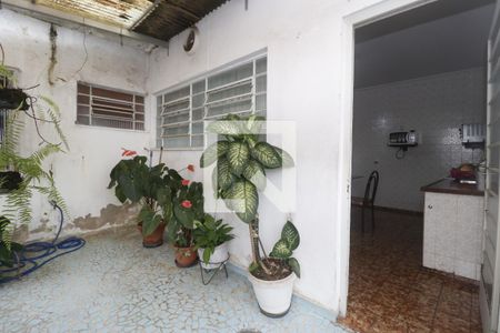 Casa à venda com 180m², 3 quartos e 4 vagasQuintal