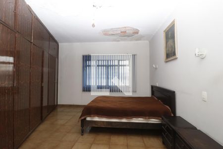 Casa à venda com 180m², 3 quartos e 4 vagasQuarto 1