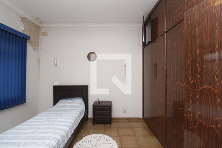 Casa à venda com 180m², 3 quartos e 4 vagasQuarto 2