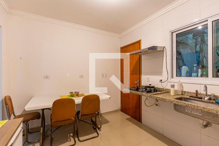 Casa à venda com 115m², 3 quartos e 2 vagas Casa à venda com 115m², 3 quartos e 2 vagasCozinha