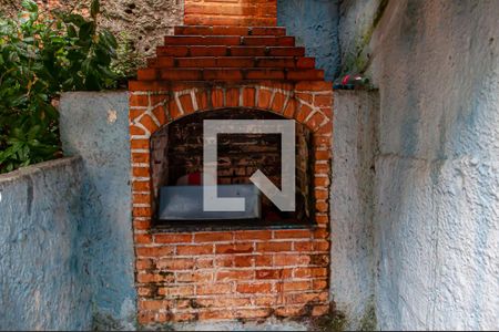 Casa à venda com 120m², 2 quartos e 3 vagas Casa à venda com 120m², 2 quartos e 3 vagasarea de serviço e quintal