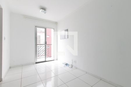 Sala de apartamento para alugar com 2 quartos, 52m² em Vila Carmosina, São Paulo