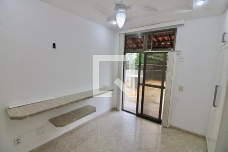 Apartamento à venda com 243m², 4 quartos e 3 vagasQuarto 2