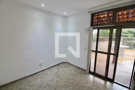 Apartamento à venda com 243m², 4 quartos e 3 vagasQuarto 1