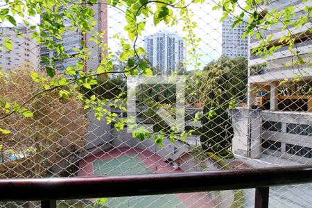 Apartamento à venda com 260m², 3 quartos e 4 vagas Apartamento à venda com 260m², 3 quartos e 4 vagasVaranda da Suíte 3