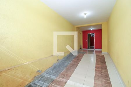 Casa à venda com 330m², 4 quartos e 2 vagas Casa à venda com 330m², 4 quartos e 2 vagasGaragem