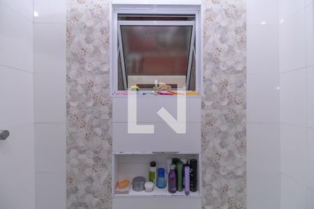 Casa à venda com 330m², 4 quartos e 2 vagas Casa à venda com 330m², 4 quartos e 2 vagasBanheiro da Suíte