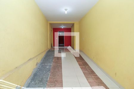 Casa à venda com 330m², 4 quartos e 2 vagas Casa à venda com 330m², 4 quartos e 2 vagasGaragem