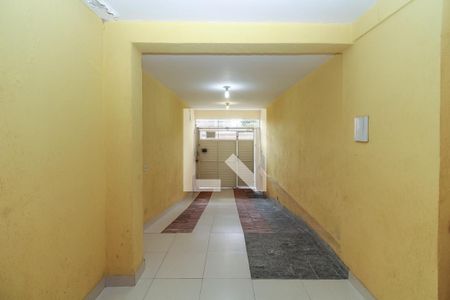 Casa à venda com 330m², 4 quartos e 2 vagas Casa à venda com 330m², 4 quartos e 2 vagasGaragem