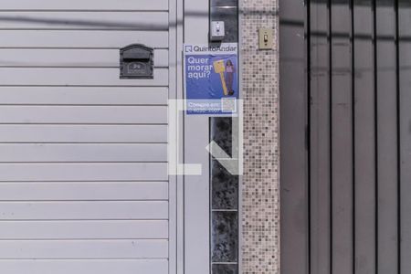 Casa à venda com 330m², 4 quartos e 2 vagas Casa à venda com 330m², 4 quartos e 2 vagasPlaquinha