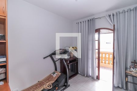 Casa à venda com 330m², 4 quartos e 2 vagas Casa à venda com 330m², 4 quartos e 2 vagasQuarto 2