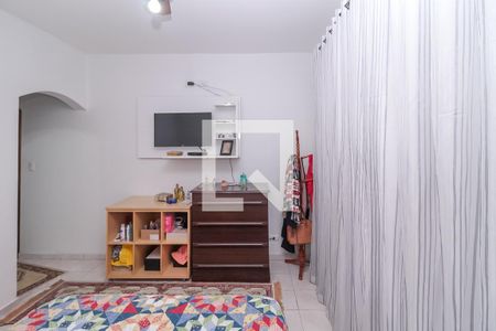 Casa à venda com 330m², 4 quartos e 2 vagas Casa à venda com 330m², 4 quartos e 2 vagasSuíte