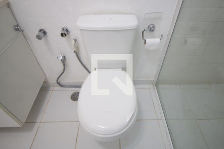 Casa à venda com 350m², 5 quartos e 10 vagas Casa à venda com 350m², 5 quartos e 10 vagasBanheiro