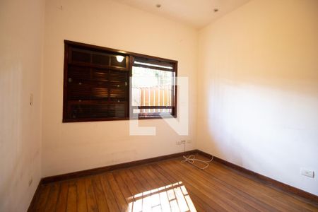 Casa à venda com 350m², 5 quartos e 10 vagas Casa à venda com 350m², 5 quartos e 10 vagasQuarto 2