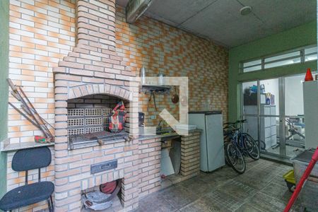 Casa à venda com 250m², 4 quartos e 3 vagasQuintal