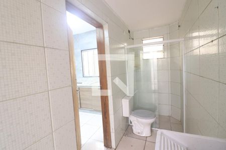 Banheiro  de casa de condomínio para alugar com 1 quarto, 73m² em Casa Verde Alta, São Paulo