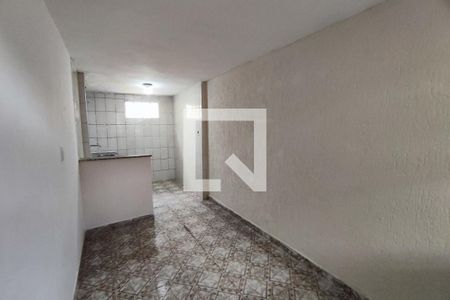 Sala/cozinha
 de casa para alugar com 1 quarto, 35m² em Vila Paranagua, São Paulo