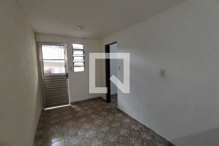 Sala de casa para alugar com 1 quarto, 35m² em Vila Paranagua, São Paulo