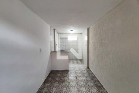 Sala/cozinha
 de casa para alugar com 1 quarto, 35m² em Vila Paranagua, São Paulo