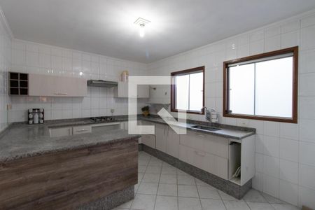 Casa de condomínio à venda com 180m², 3 quartos e 2 vagas Casa de condomínio à venda com 180m², 3 quartos e 2 vagasCozinha