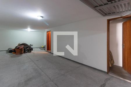 Casa de condomínio à venda com 180m², 3 quartos e 2 vagas Casa de condomínio à venda com 180m², 3 quartos e 2 vagasGaragem
