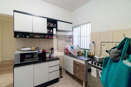 Casa à venda com 200m², 4 quartos e 2 vagas Casa à venda com 200m², 4 quartos e 2 vagasCasa 2 - Cozinha