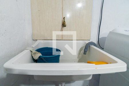 Casa à venda com 200m², 4 quartos e 2 vagas Casa à venda com 200m², 4 quartos e 2 vagasCasa 2 - Área de Serviço Detalhe