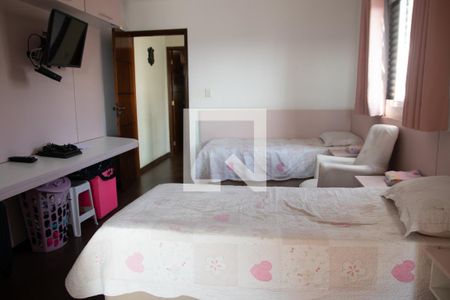 Casa à venda com 120m², 3 quartos e 1 vaga Casa à venda com 120m², 3 quartos e 1 vagaQuarto 2