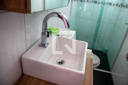 Casa à venda com 120m², 3 quartos e 1 vaga Casa à venda com 120m², 3 quartos e 1 vagaBanheiro do Quarto 2