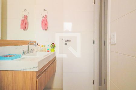 Apartamento à venda com 105m², 2 quartos e 2 vagasBanheiro Suíte 