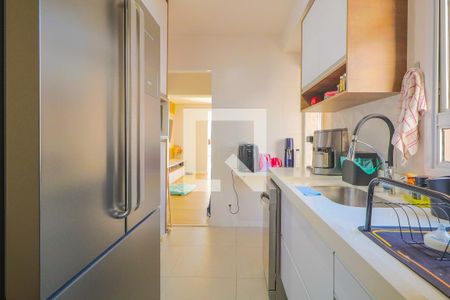 Apartamento à venda com 105m², 2 quartos e 2 vagasCozinha