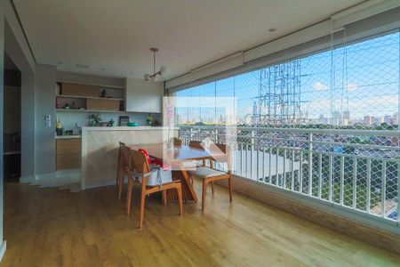 Apartamento à venda com 105m², 2 quartos e 2 vagasVaranda gourmet