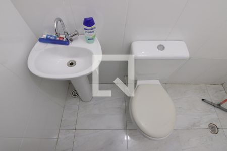 Casa de condomínio à venda com 38m², 1 quarto e sem vagaBanheiro