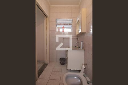 Casa à venda com 158m², 4 quartos e 2 vagasBanheiro