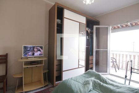 Casa à venda com 158m², 4 quartos e 2 vagasQuarto 3