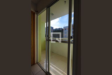 Sala - varanda de apartamento para alugar com 2 quartos, 50m² em Jardim Isis, Cotia