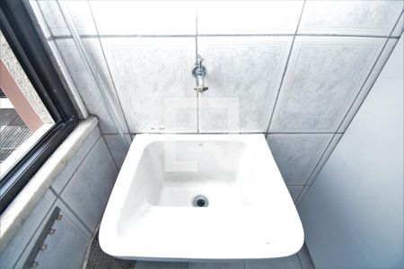 Apartamento à venda com 60m², 2 quartos e 1 vagaCozinha e Área de Serviço