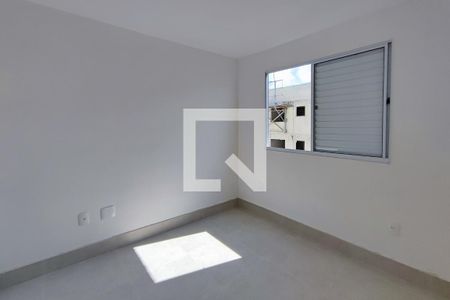 Quarto 1 de apartamento para alugar com 2 quartos, 40m² em Jardim Esmeraldina, Campinas