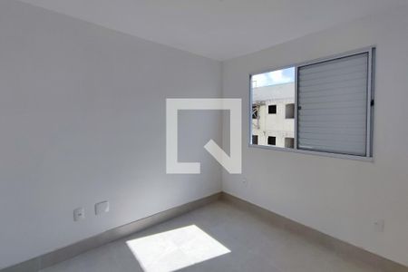Quarto 2 de apartamento para alugar com 2 quartos, 40m² em Jardim Esmeraldina, Campinas