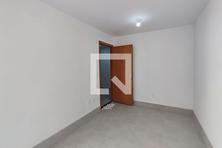 Sala de apartamento para alugar com 2 quartos, 40m² em Jardim Esmeraldina, Campinas