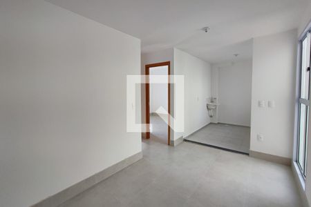 Sala de apartamento para alugar com 2 quartos, 40m² em Jardim Esmeraldina, Campinas
