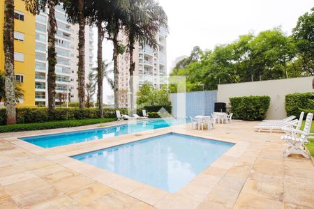 Apartamento à venda com 57m², 2 quartos e 2 vagas Apartamento à venda com 57m², 2 quartos e 2 vagasÁrea comum - Piscina