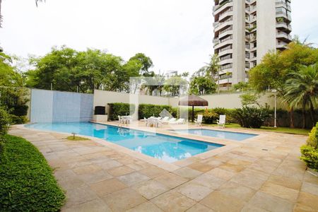Apartamento à venda com 57m², 2 quartos e 2 vagas Apartamento à venda com 57m², 2 quartos e 2 vagasÁrea comum - Piscina