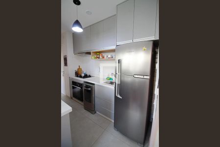 Apartamento à venda com 57m², 2 quartos e 2 vagas Apartamento à venda com 57m², 2 quartos e 2 vagasCozinha