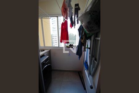 Apartamento à venda com 57m², 2 quartos e 2 vagas Apartamento à venda com 57m², 2 quartos e 2 vagasÁrea de Serviço